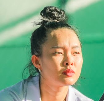 TRẦN TUYẾT NHUNG