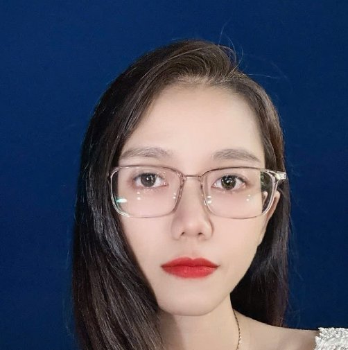 TRẦN THỊ THU THẢO