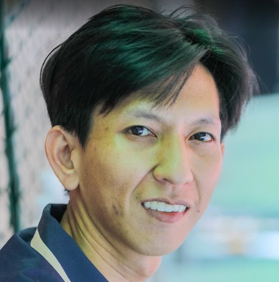 NGUYỄN MINH KHỞI (MÓM BECKHAM)