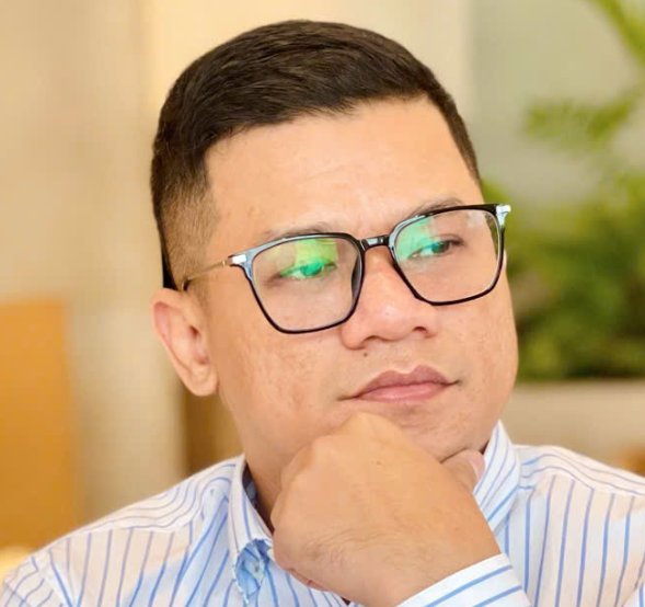 ĐỨC NGUYỄN